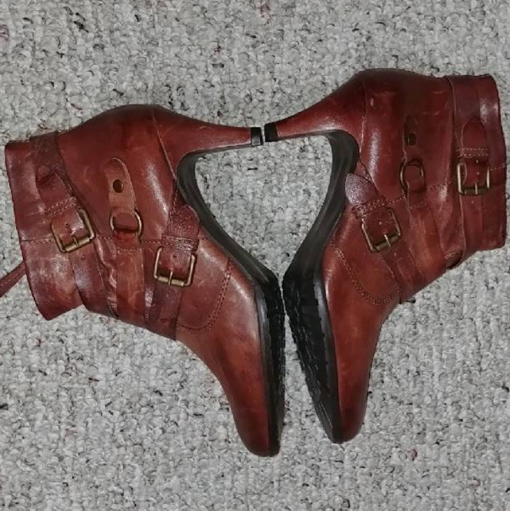 Mjus triple strap leather bootie